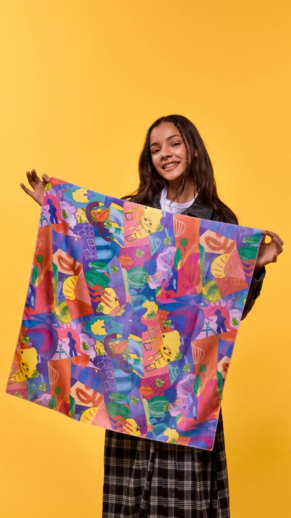 Heirloom Knot Wrap - 70cm x 70cm